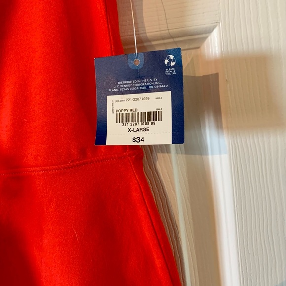 New woman’s red dress - Picture 7 of 7